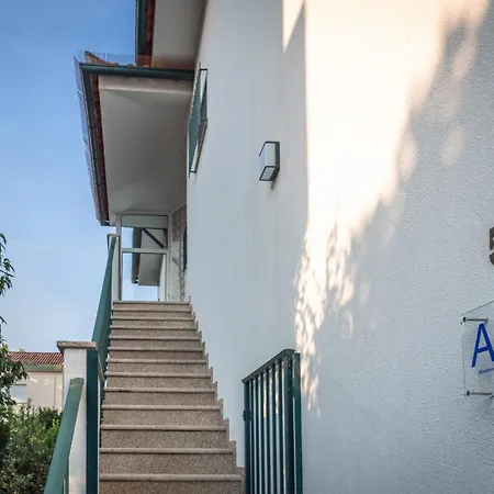 Vez - House In The Center Of Arcos Appartamento