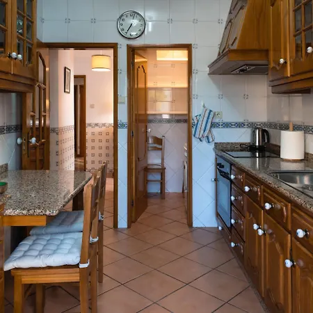 Vez - House In The Center Of Arcos Appartamento