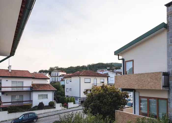 Vez - House In The Center Of Arcos Apartment *