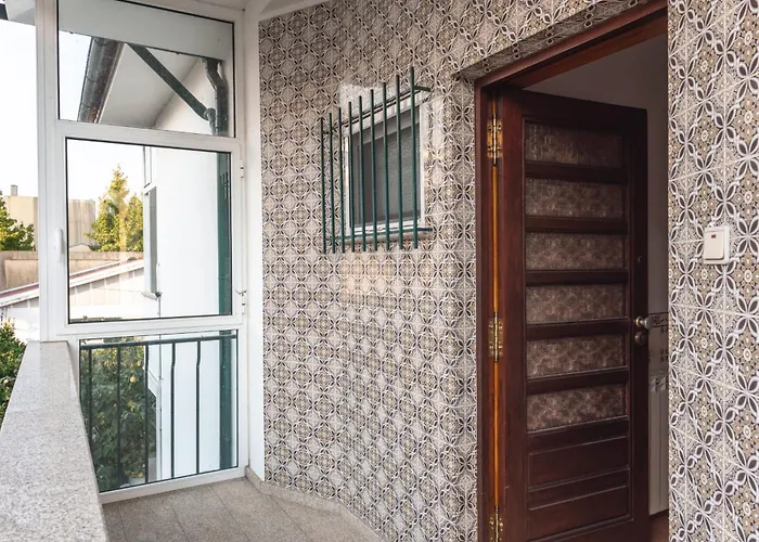 Vez - House In The Center Of Arcos *